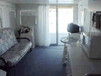 Floating cabin at Lake Whitney Marina